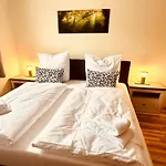 Ferienwohnung Buere Blick Mit Wellnessbereich Direkt Im Skigebiet Winterberg, Ski, Bike, Golf