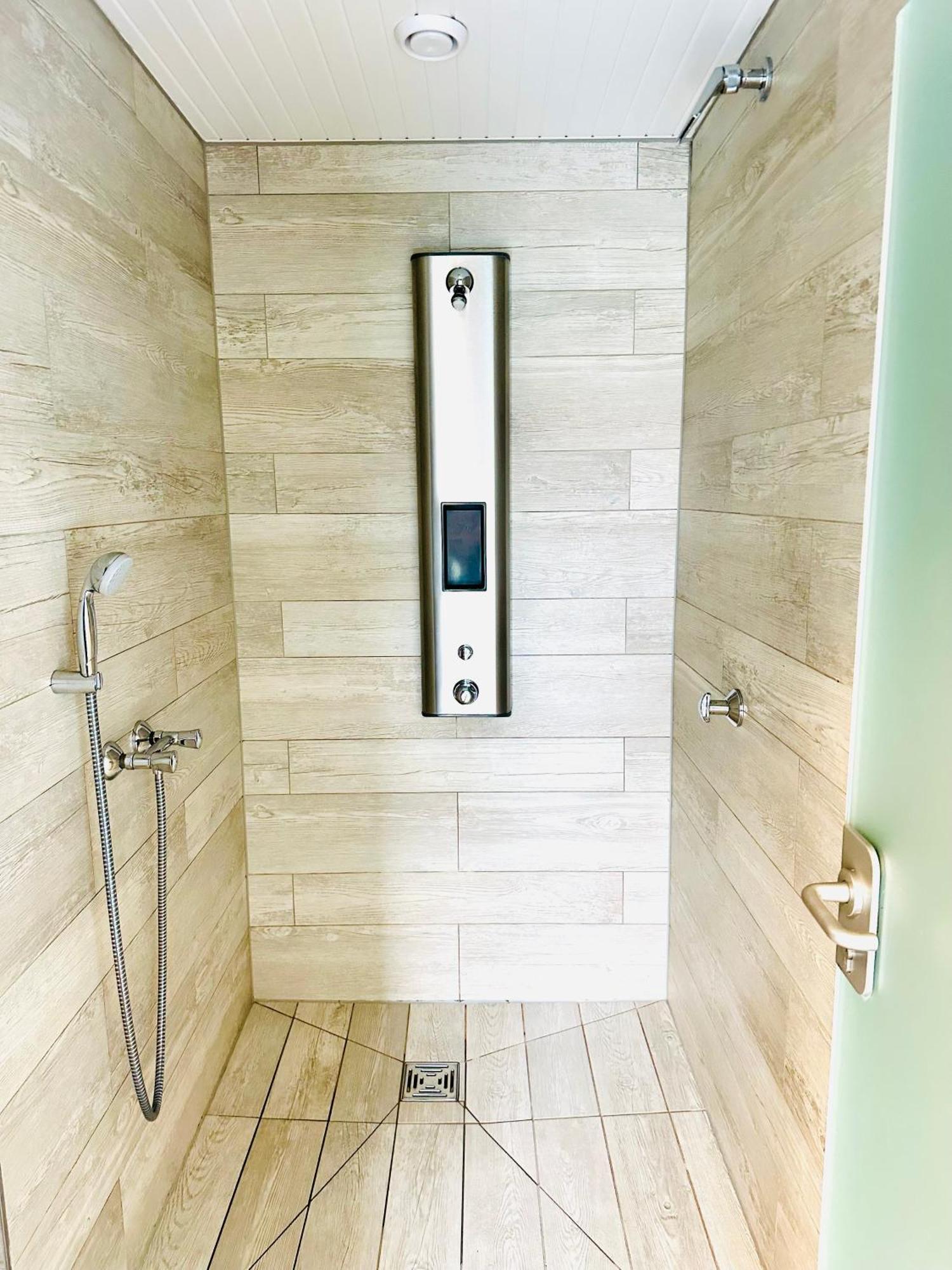 Apartment Buere Blick Mit Wellnessbereich Direkt Im Skigebiet Winterberg, Ski, Bike, Golf *